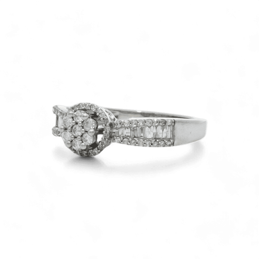 Picture of  Ring 10K White Gold With 0.73 Carats Of Diamonds