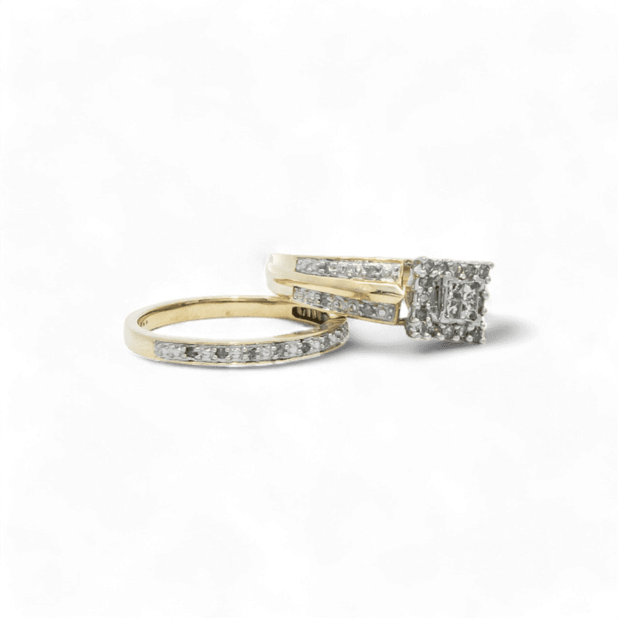 Picture of  Ring 10K Yellow Gold With 0.32 Carats Of Diamonds