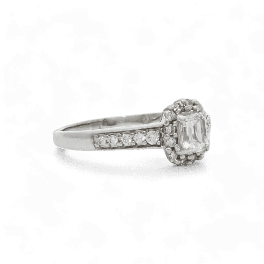 Picture of  Ring 10K White Gold With 1.23 Carats Of Diamonds