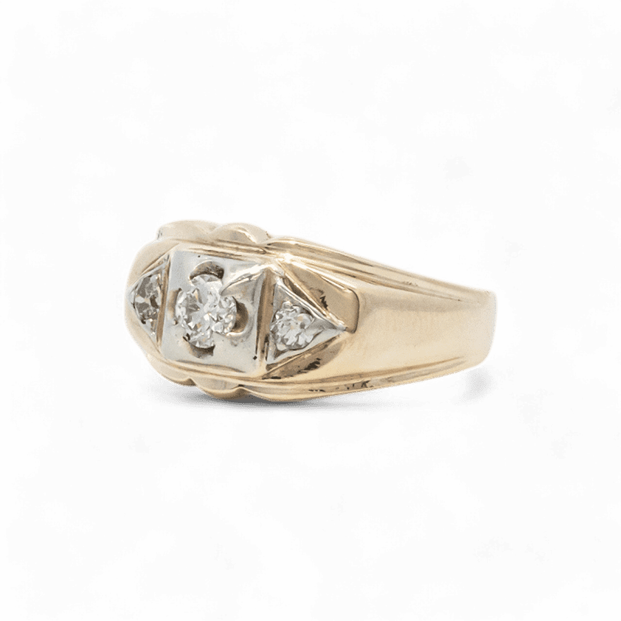 Picture of  Ring 14K Yellow Gold With 0.15 Carats Of Diamonds