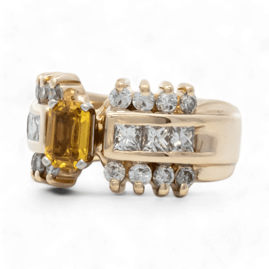 Picture of  Ring 14k Yellow Gold with 2 Total Carats of Diamonds