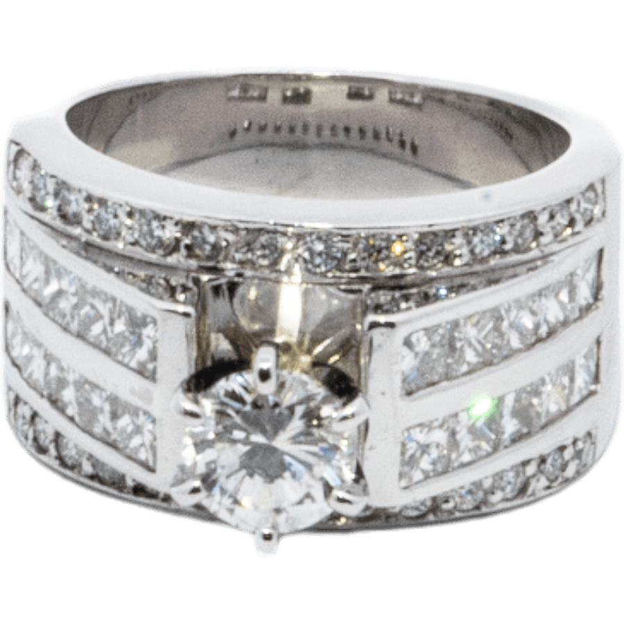  Ring 14k White Gold with 2.18 Carats of Diamond