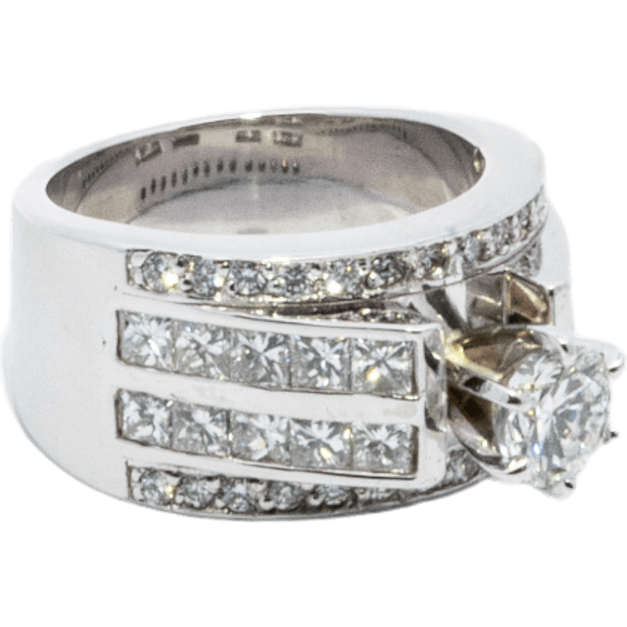 Picture of  Ring 14k White Gold with 2.18 Carats of Diamond