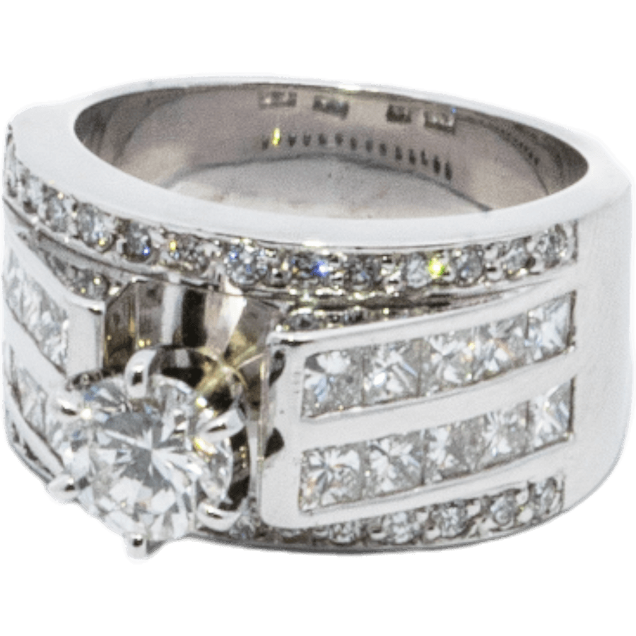 Picture of  Ring 14k White Gold with 2.18 Carats of Diamond