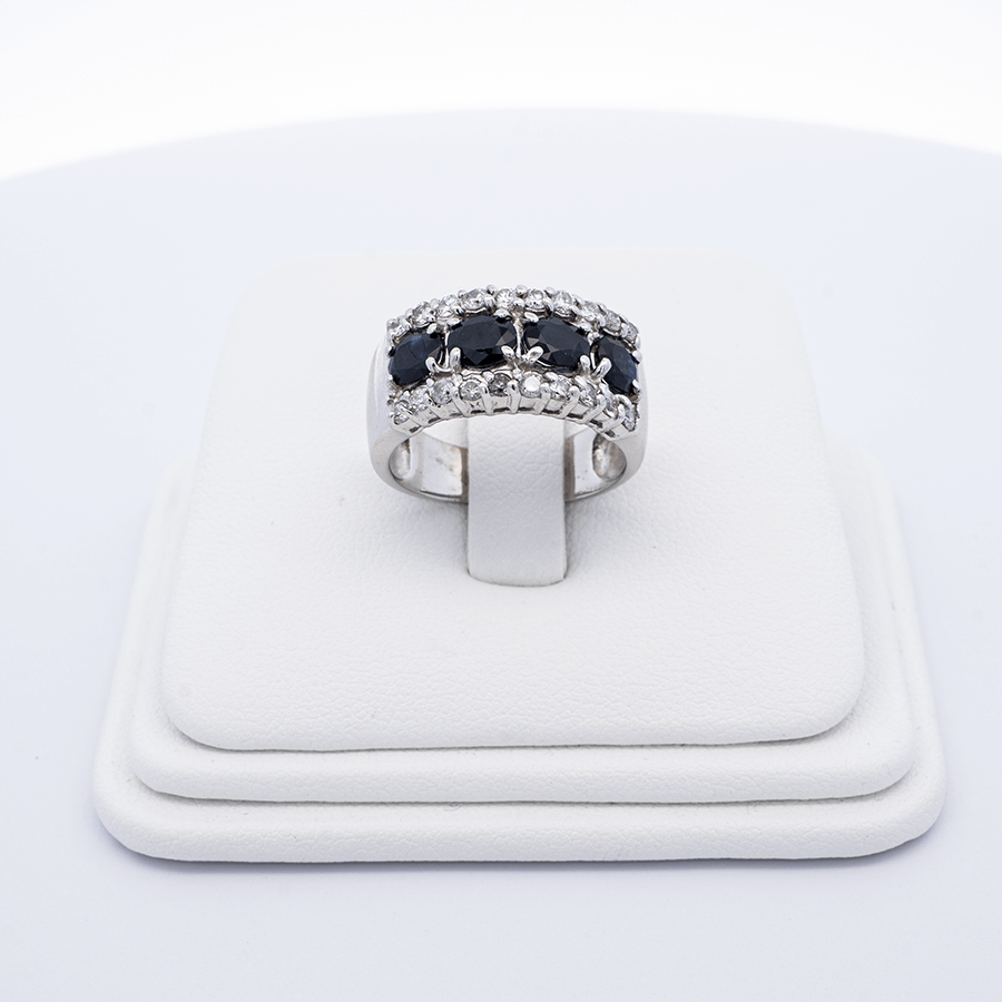 Picture of  Ring 14k White Gold 20 Diamonds Synthetic Sapphire