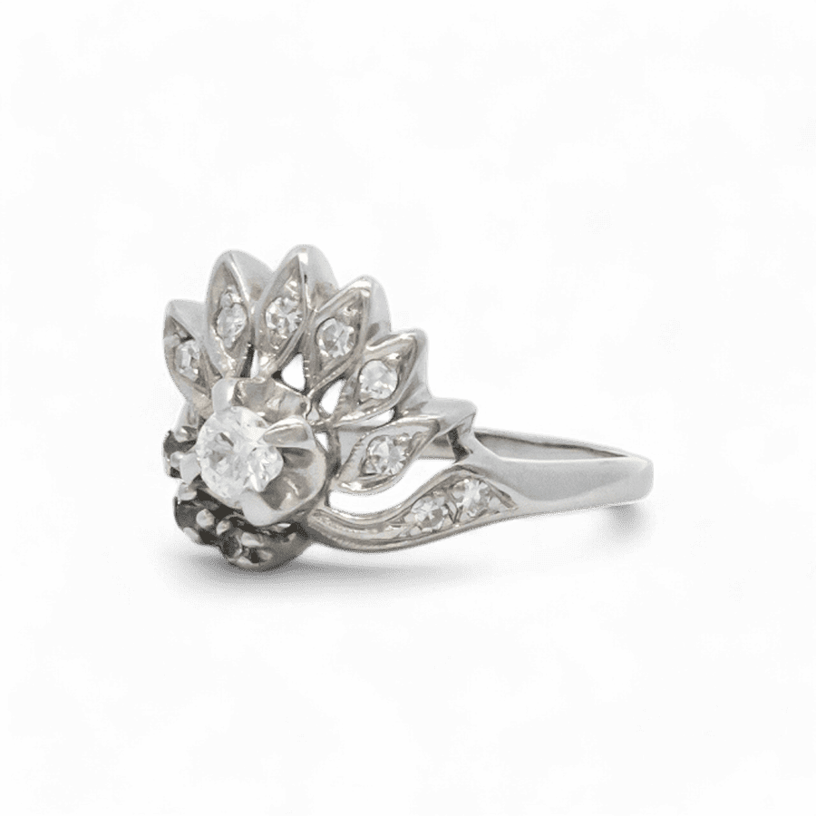 Picture of  Ring 14K White Gold With 0.49 Carats Of Diamonds