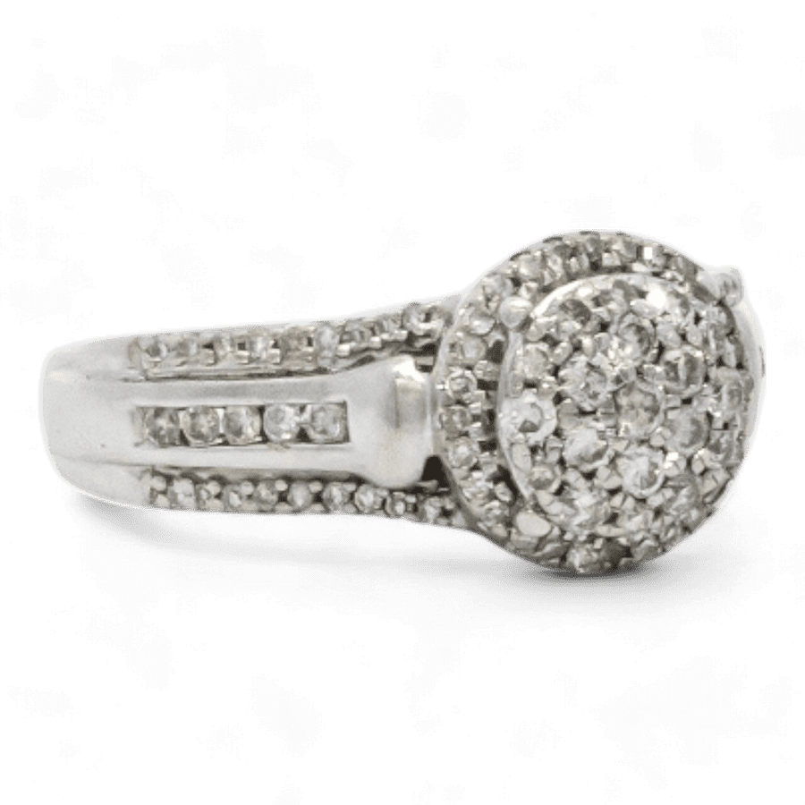 Picture of  Ring 10k White Gold with 0.615 Carats of Diamonds