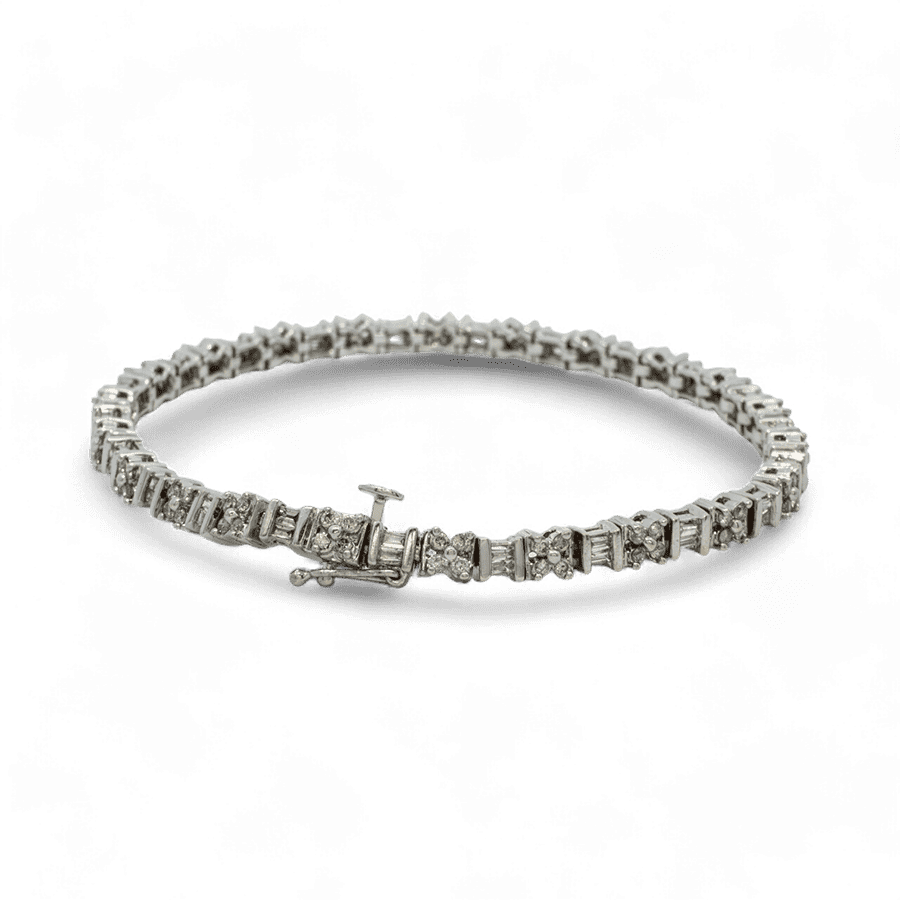 Picture of  Bracelet 14k White Gold With 1.3 Carats of Diamonds