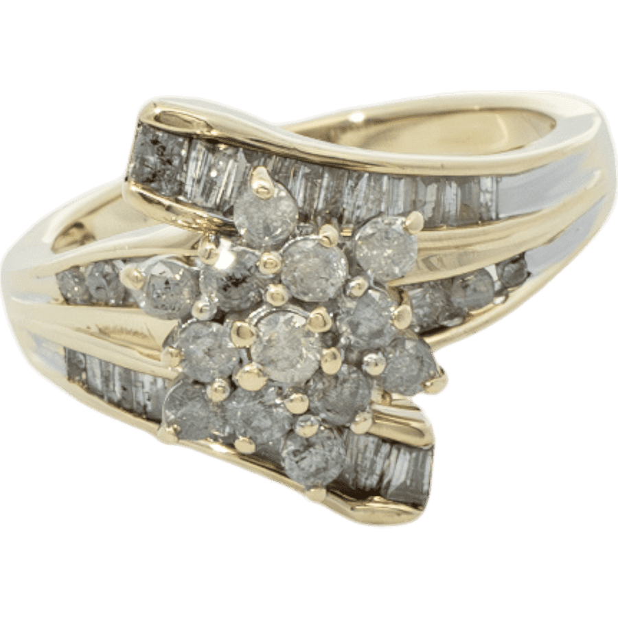  Ring 10k Yellow Gold With 0.76 Carats of Diamonds