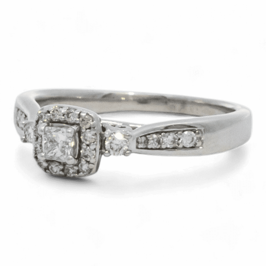 Picture of  Ring 14k White Gold with 0.62 Carats of Diamonds