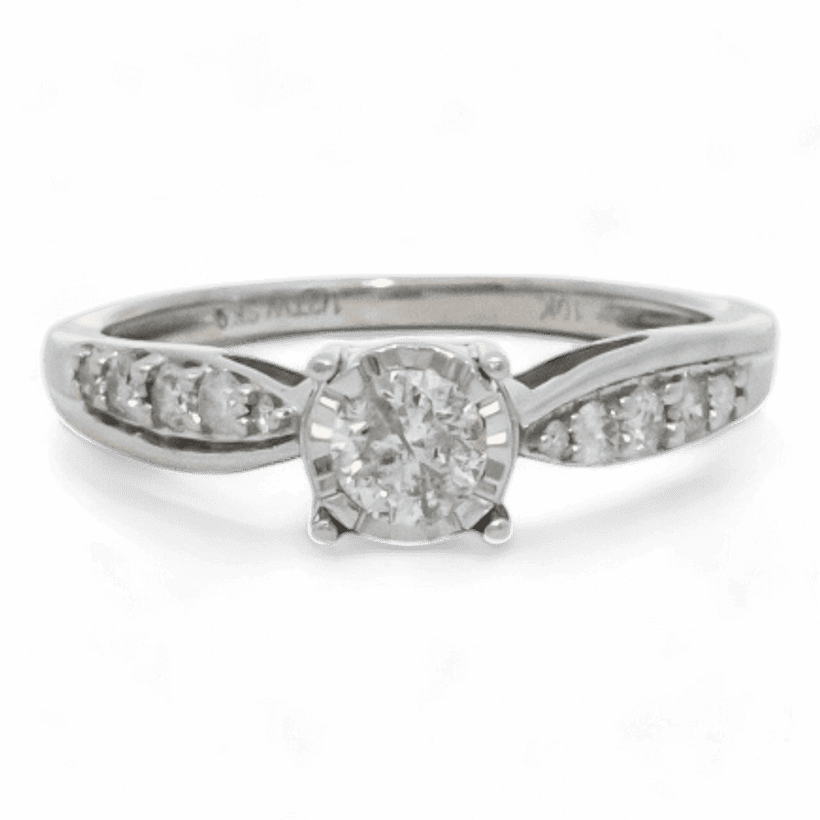  Ring 10k White Gold with 0.5 Carats of Diamonds