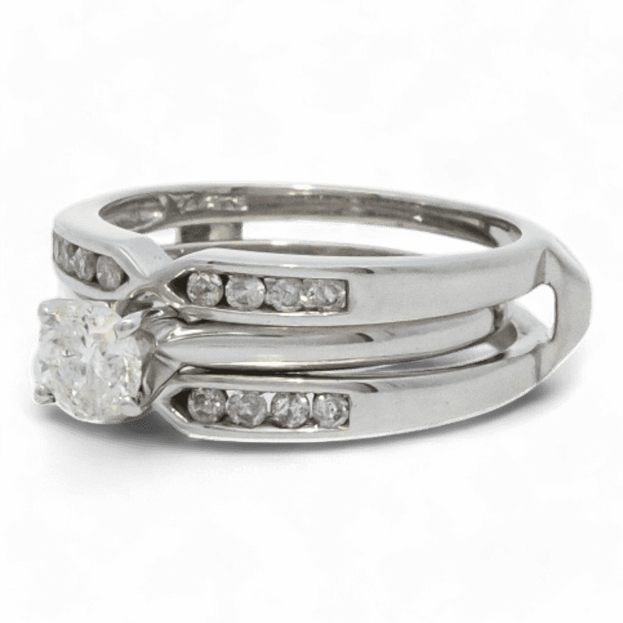 Picture of  Ring 10k White Gold with 0.79 Carats of Diamonds