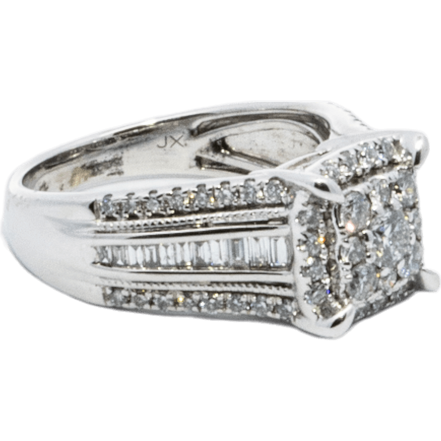 Picture of  Ring 14k White Gold with 0.9 Carats of Diamond