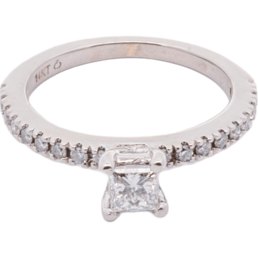 Picture of  Ring 14k White Gold with 0.61 Carats of Diamonds