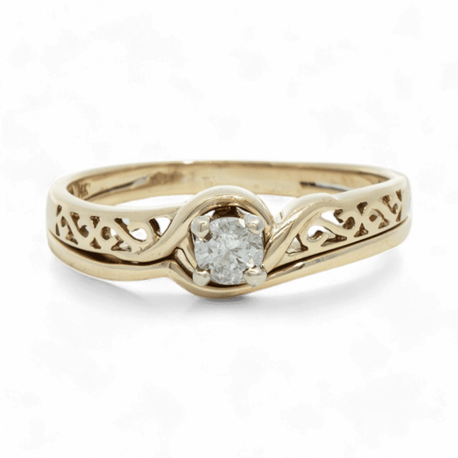  Ring 14k Yellow Gold with 0.19 Carats of Diamonds