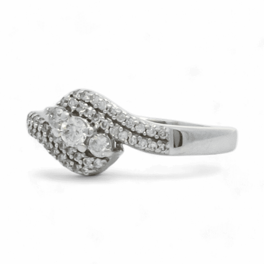 Picture of  Ring 10k White Gold with 0.3 Total Carats of Diamonds