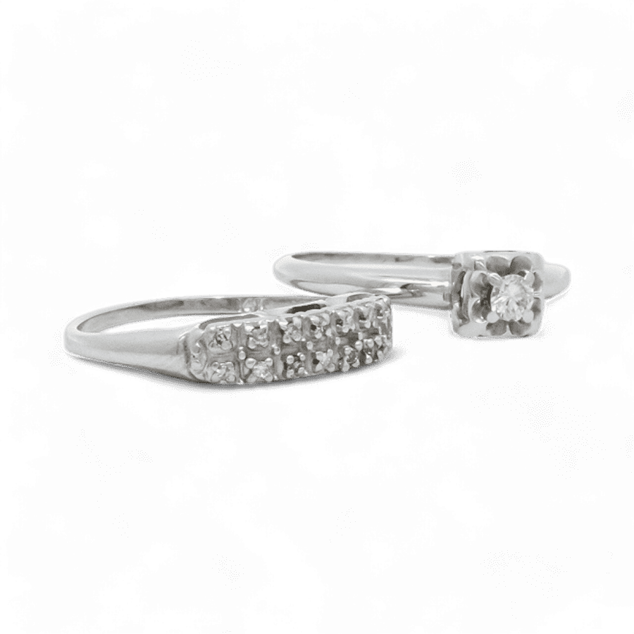 Picture of  Ring 14k White Gold with 0.13 Total Carats of Diamonds