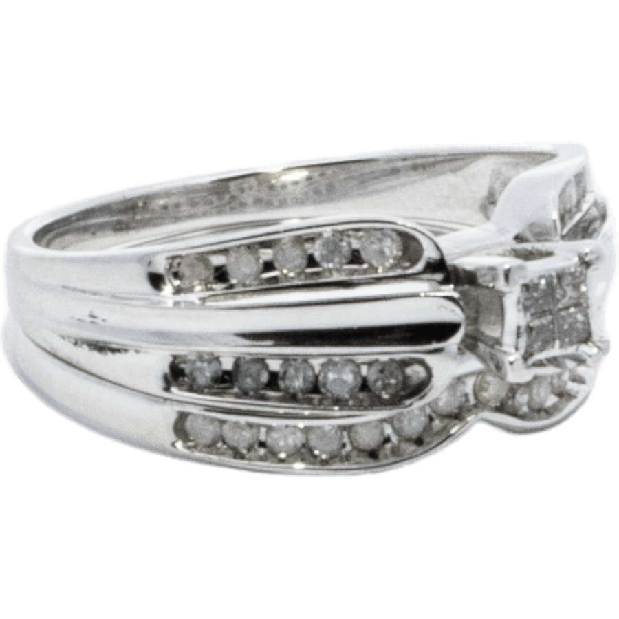 Picture of  Ring 10k White Gold with 0.39 Carats of Diamond