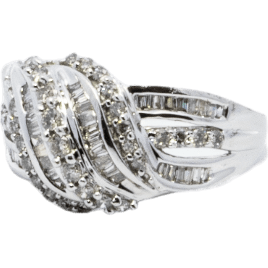 Picture of  Ring 10k White Gold with 0.82 Carats of Diamond